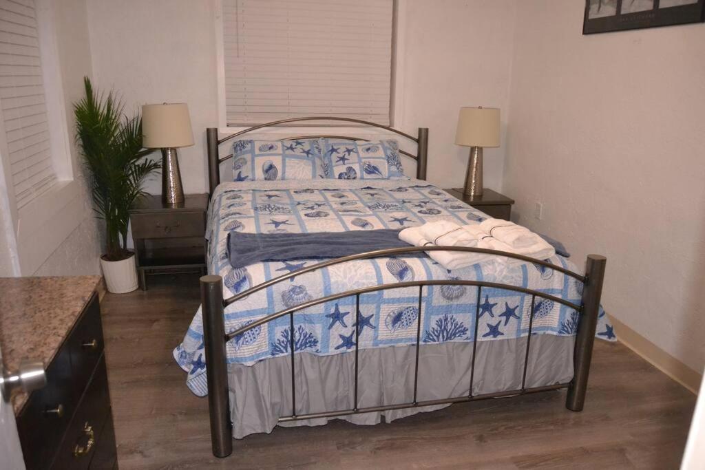 Bright And Cozy Lighthouse Cottage In Greenville Sc Екстериор снимка